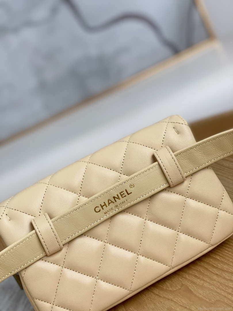 Chanel A99009 Waist bag Lambskin Apricot Gold