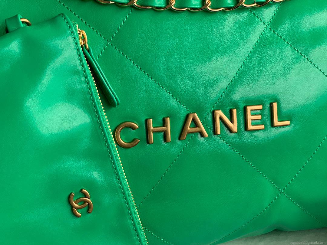 Chanel 22 Handbag AS3261 Shiny Calfskin Gold-Tone Metal Green