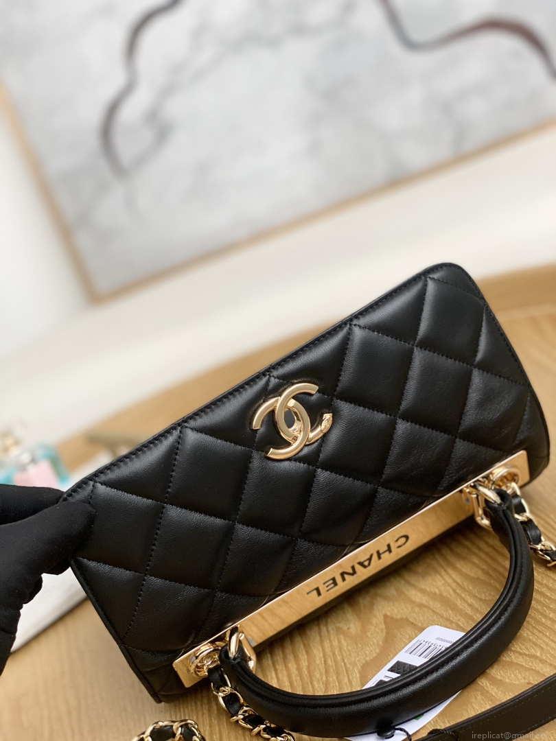 Chanel Small Trendy CC Flap Bag With Top Handle Lambskin bag A92236 Black Gold Round