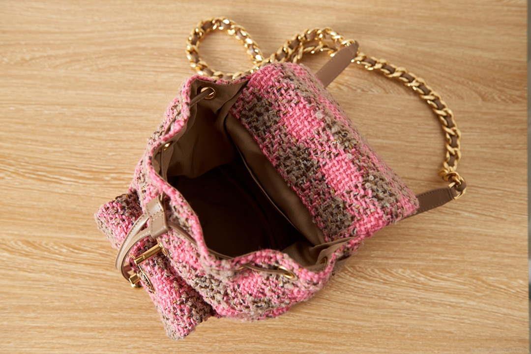 Chanel AS3615 Backpack Wool Tweed & Gold-Tone Metal Pink