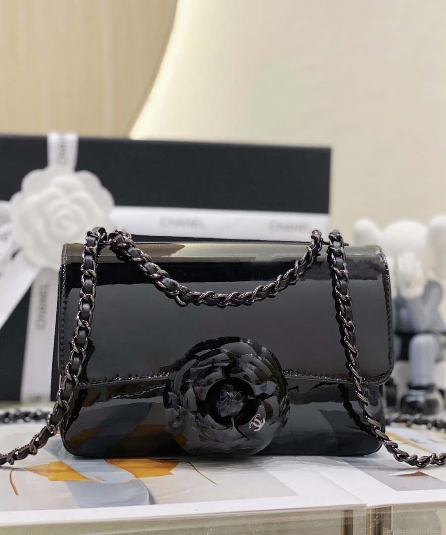 Chanel AS3356 Mini Flap 18cm Patent leather Camellia Black