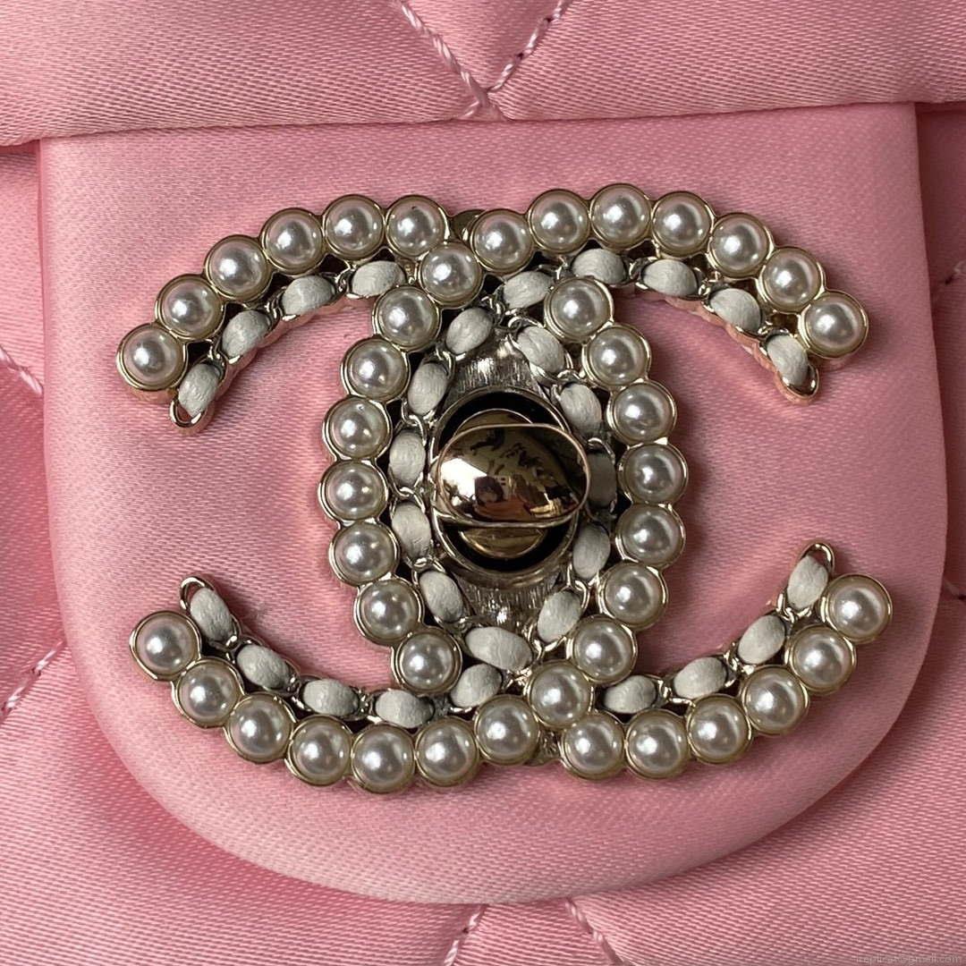 Chanel AS3791 Flap Bag Velvet and Lambskin Pink