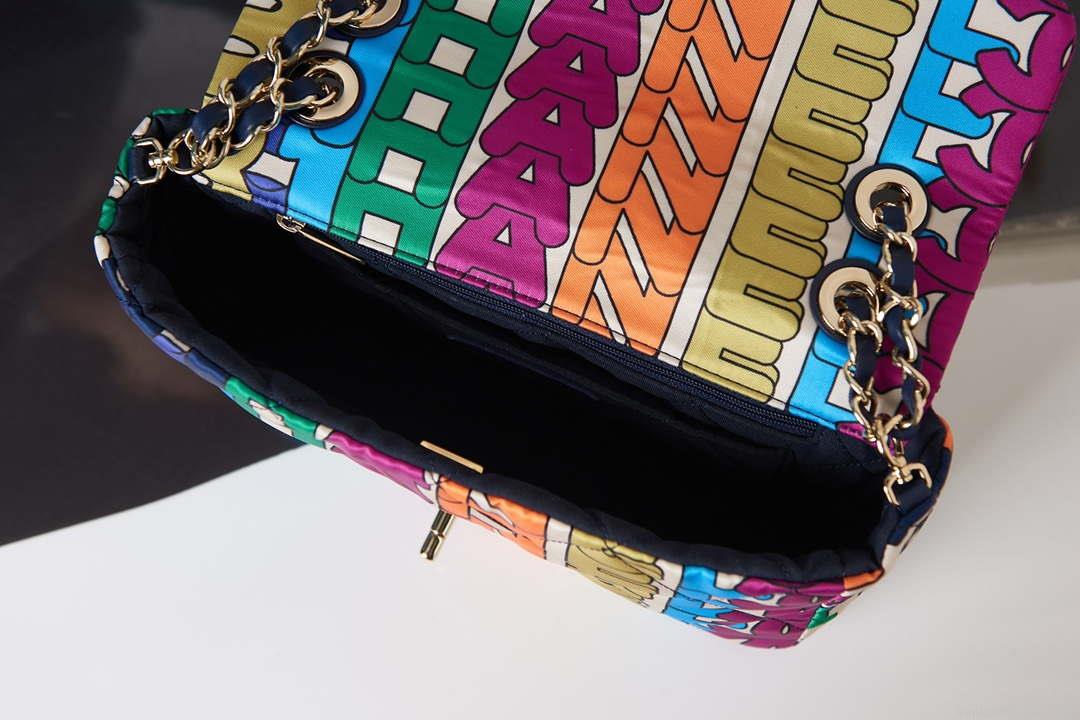 Chanel Flap Bag Printed Fabric Gold Tone Metal AS2897 Multicolor