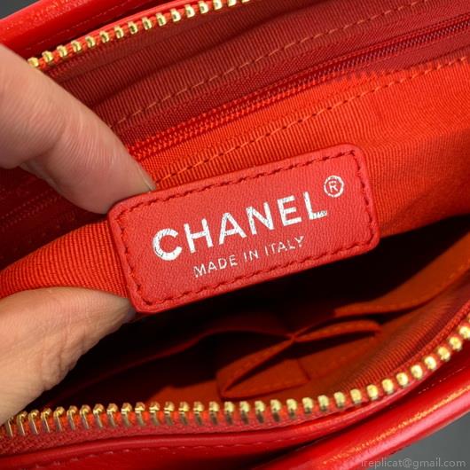 Chanel A93824 Large Hobo Bag Smooth Calfskin Red