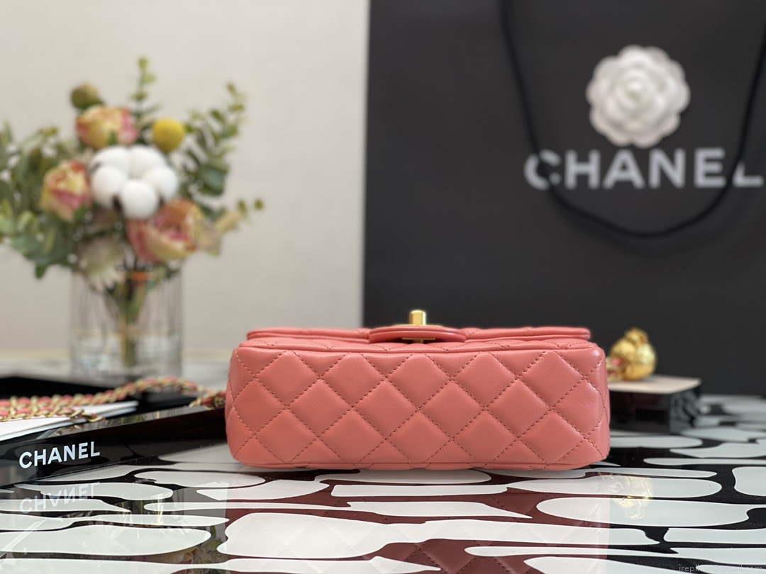 Chanel AS1787 Chanel Mini Flap Bag Lambskin Gold NA117 Pink