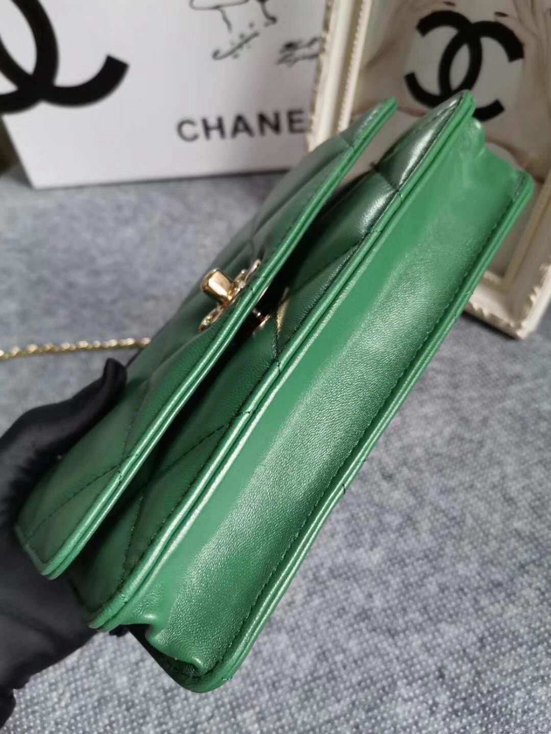 Chanel A80982 Lambskin Wallet On Chain With Gold Green