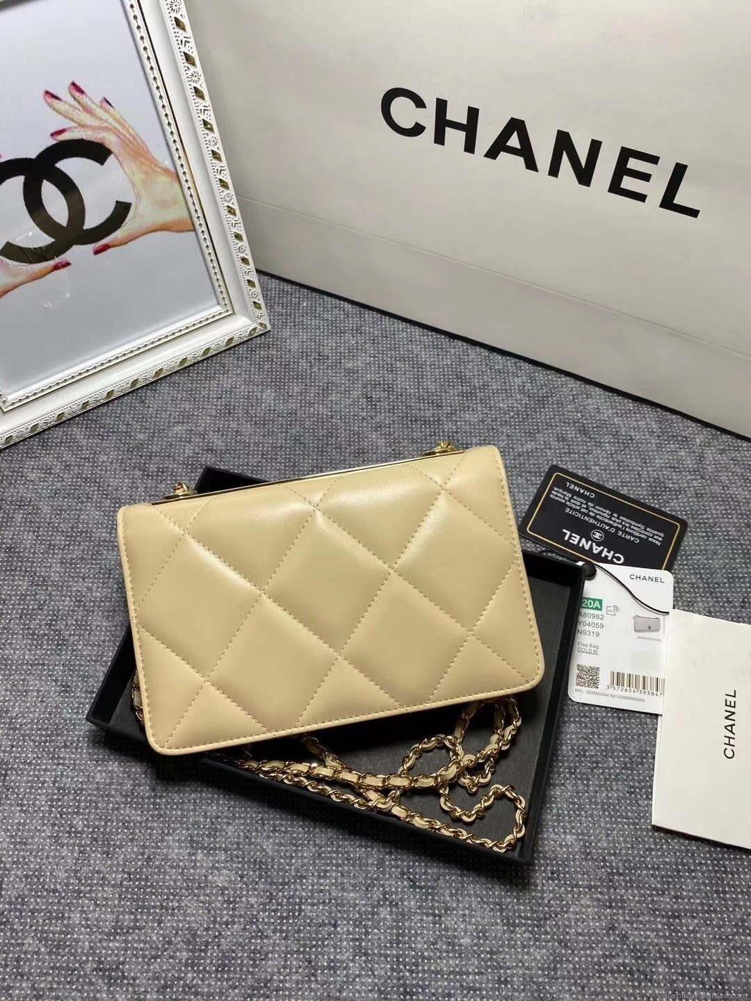 Chanel A80982 Lambskin Wallet On Chain With Gold Yellow