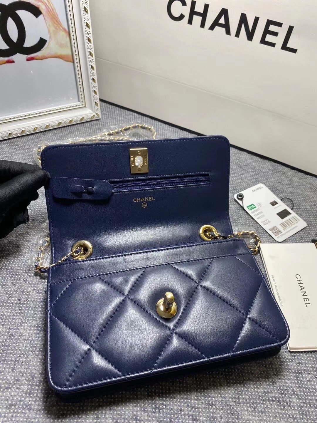 Chanel A80982 Lambskin Wallet On Chain With Gold Navy Blue