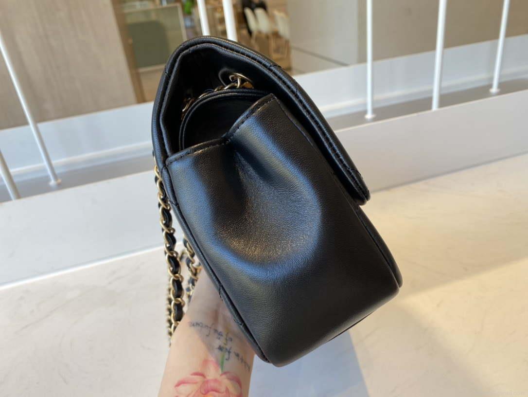 Chanel AS1466 Chanel Black small flap Bag Lambskin B02345