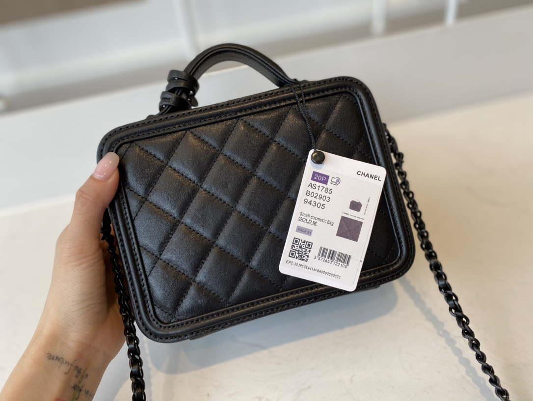 Chanel AS1785 CC Filigree Vanity Case Bag Grained Calfskin Black