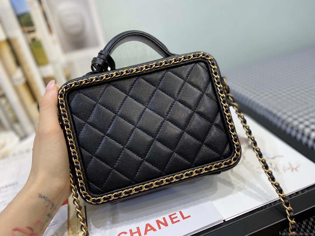 Chanel AS1785 CC Filigree Vanity Case Bag Grained Calfskin Black Gold