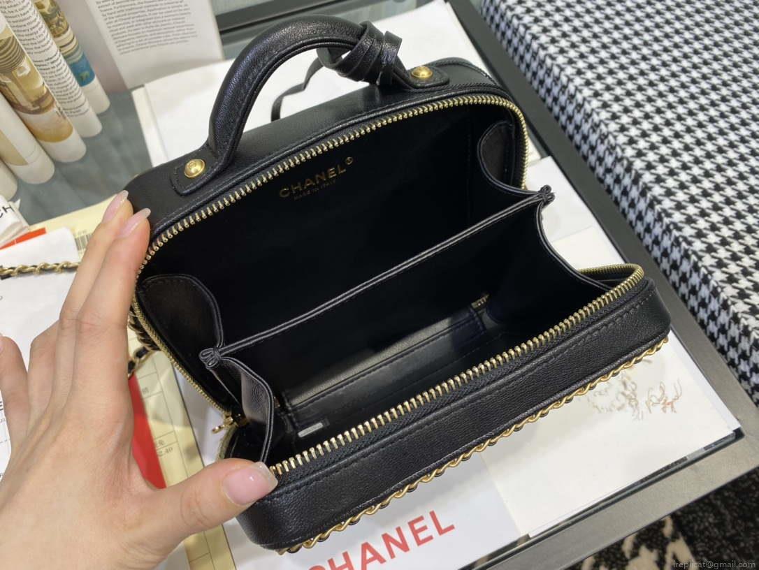 Chanel AS1785 CC Filigree Vanity Case Bag Grained Calfskin Black Gold
