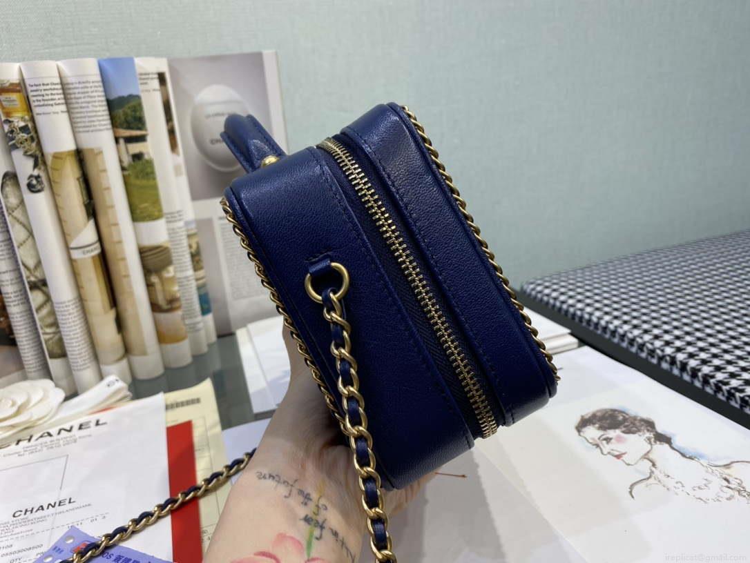 Chanel AS1785 CC Filigree Vanity Case Bag Grained Calfskin Navy Blue
