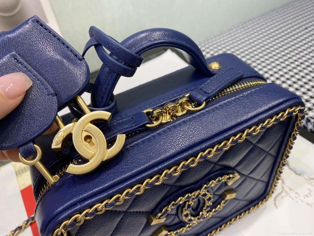 Chanel AS1785 CC Filigree Vanity Case Bag Grained Calfskin Navy Blue