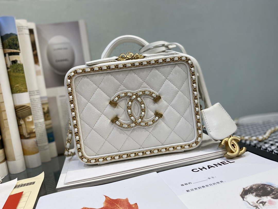 Chanel AS1785 CC Filigree Vanity Case Bag Grained Calfskin White
