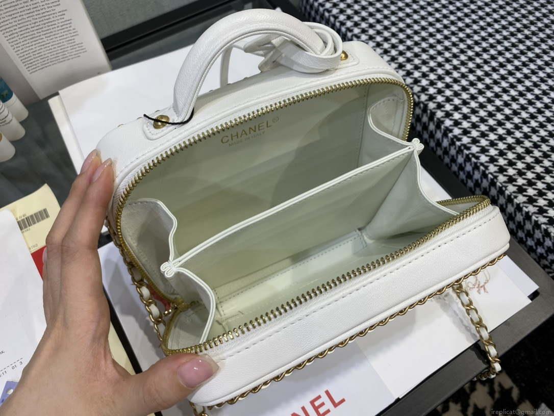 Chanel AS1785 CC Filigree Vanity Case Bag Grained Calfskin White
