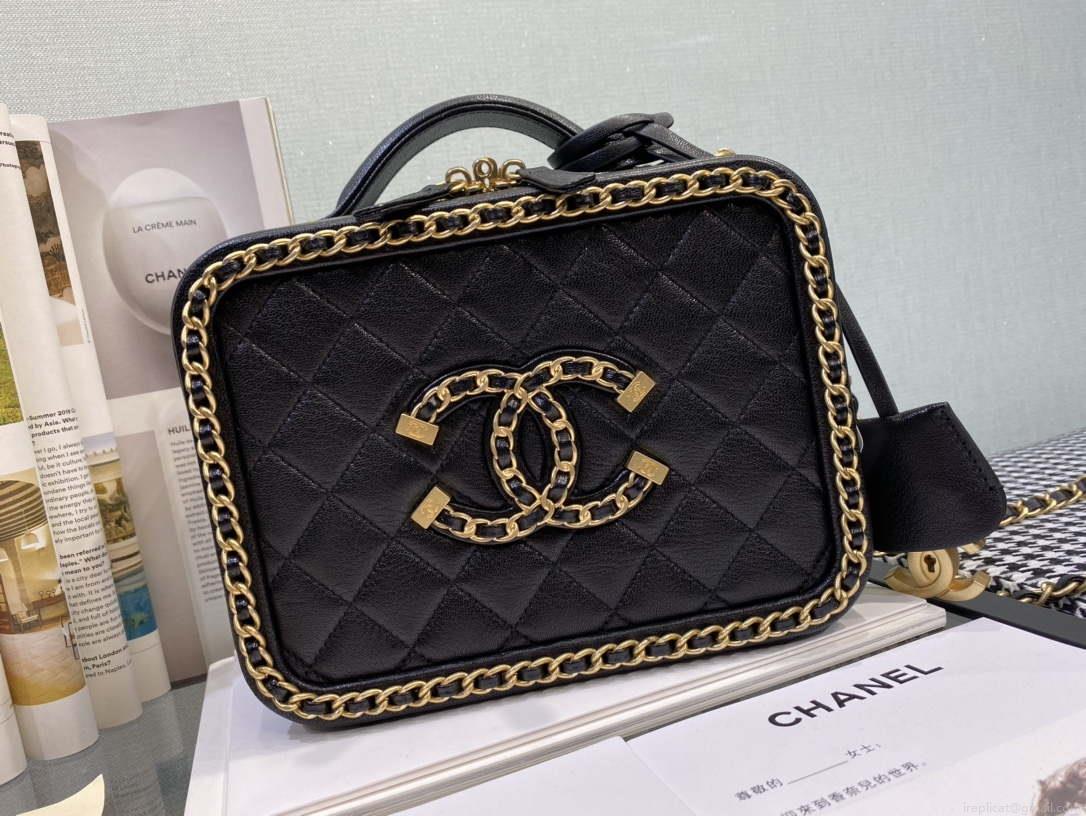 Chanel CC Filigree Vanity Case Bag Grained Calfskin A93343 Black Gold