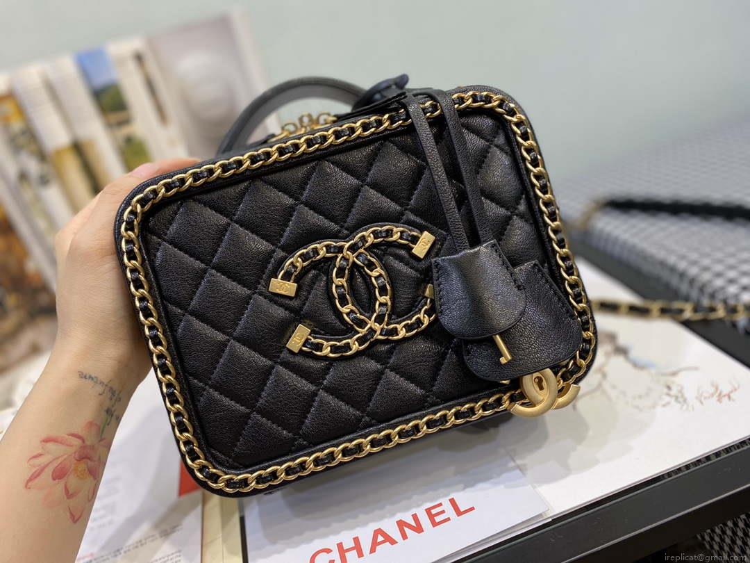 Chanel CC Filigree Vanity Case Bag Grained Calfskin A93343 Black Gold