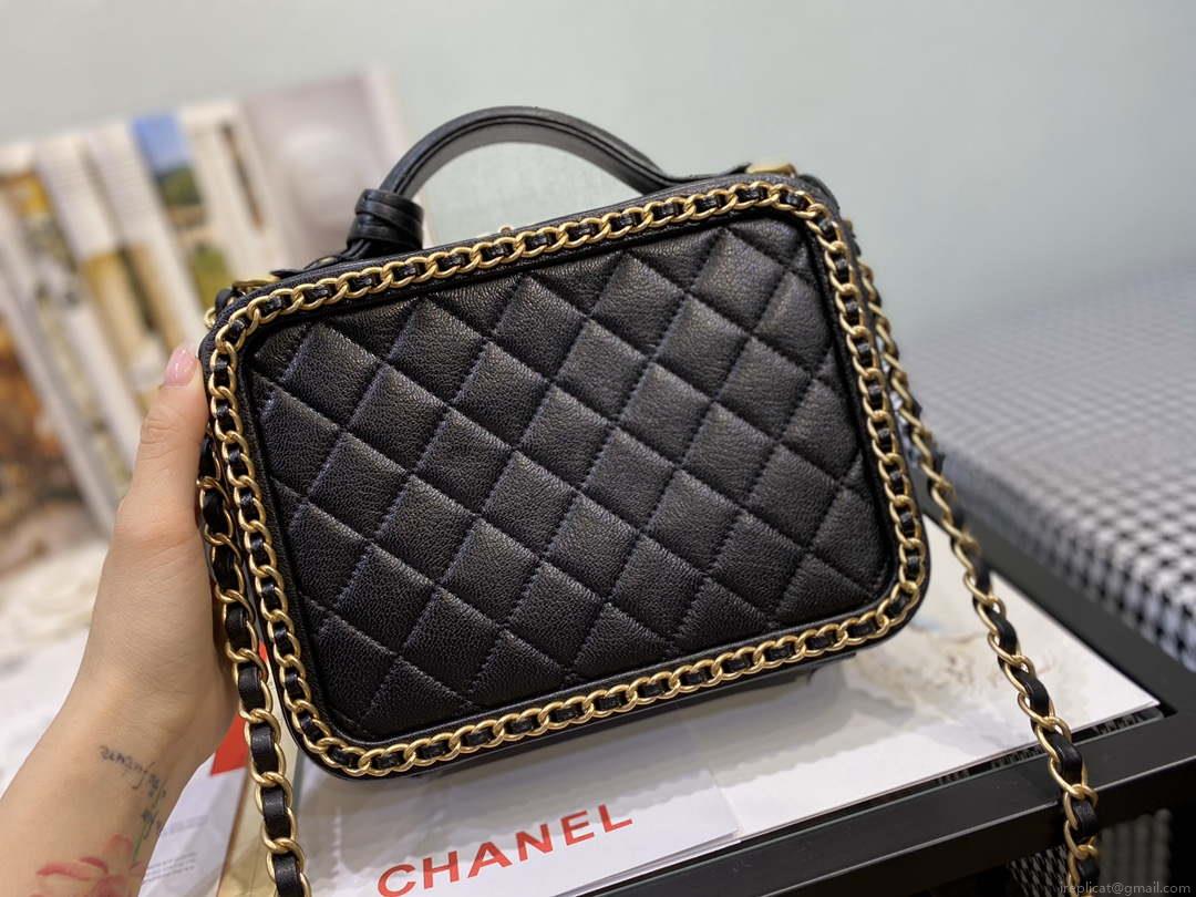 Chanel CC Filigree Vanity Case Bag Grained Calfskin A93343 Black Gold