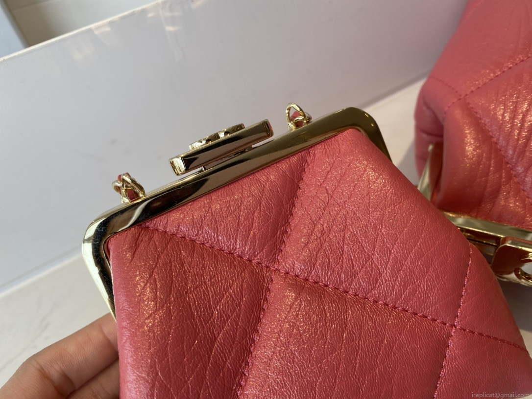 Chanel AS1555 Clutch with chain Shiny Aged Lambskin Red