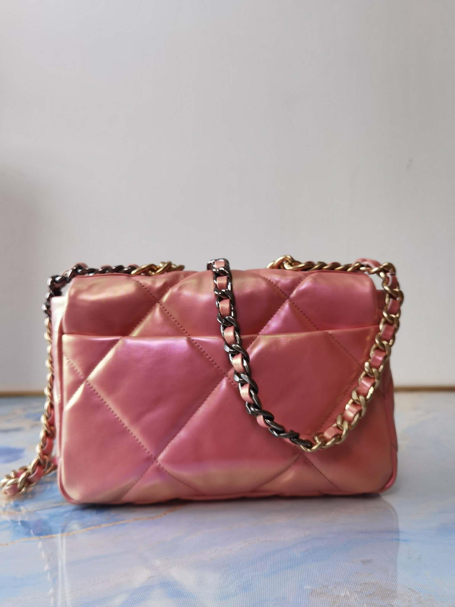 Chanel AS1160 Chanel 19 Flap B02511 N6512 Lambskin Bag Pink