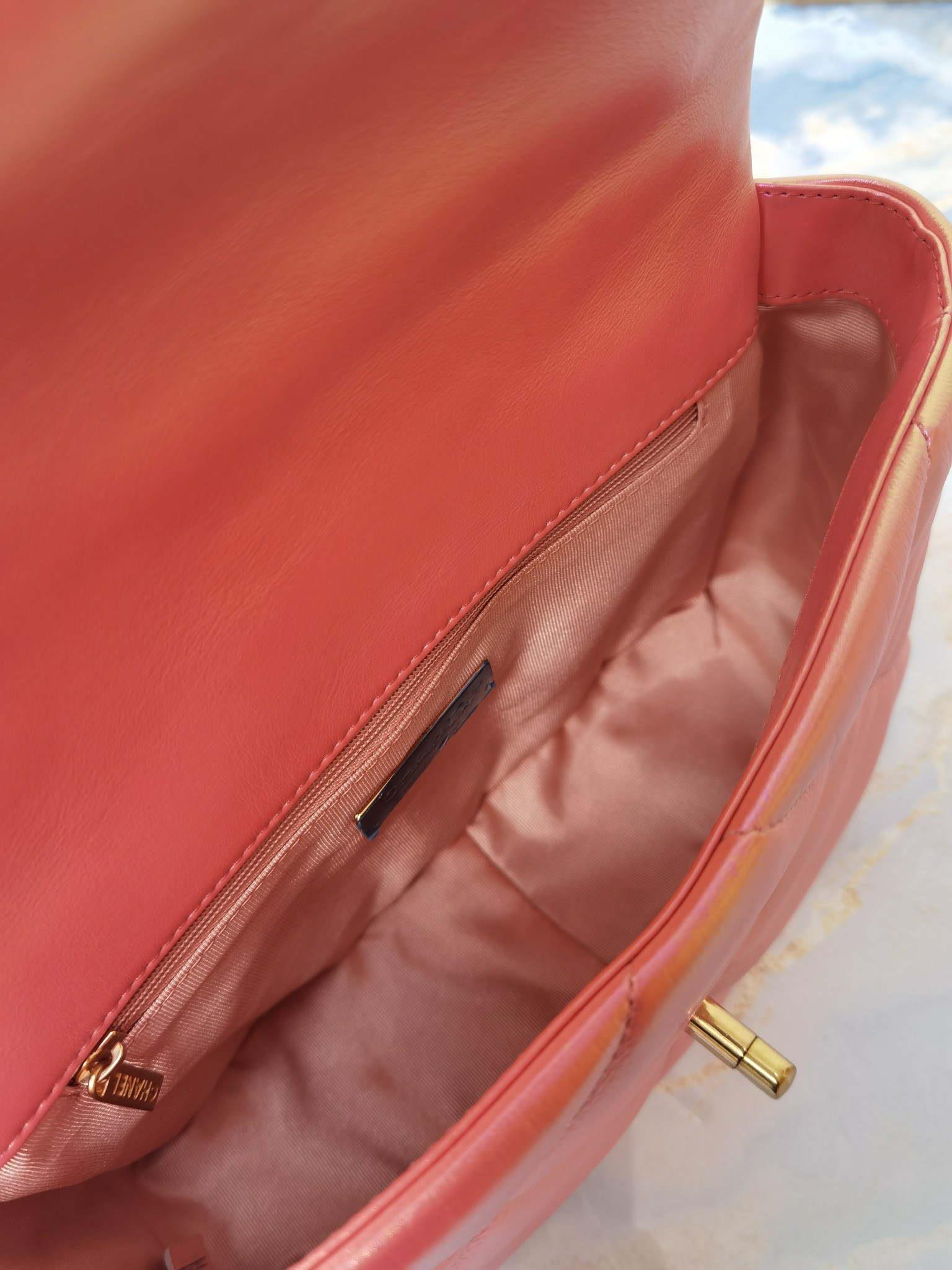 Chanel AS1160 Chanel 19 Flap B02511 N6512 Lambskin Bag Pink