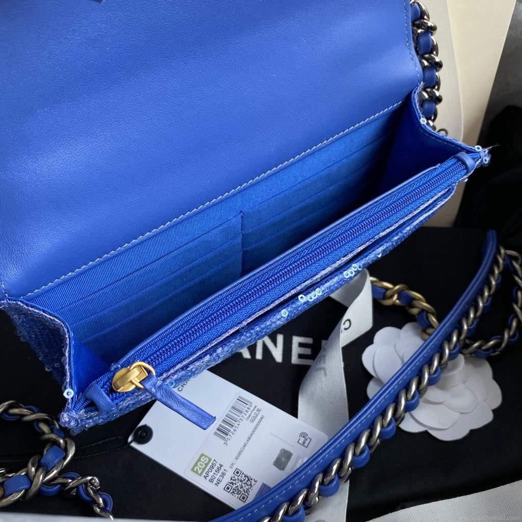 Chanel AP0250 Chanel 19 wallet on chain shiny Lambskin Beads Blue