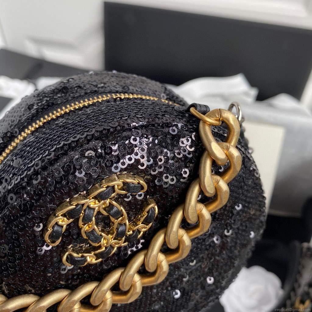 Chanel AP0945 chanel 19 clutch with chain Lambskin Beads Black