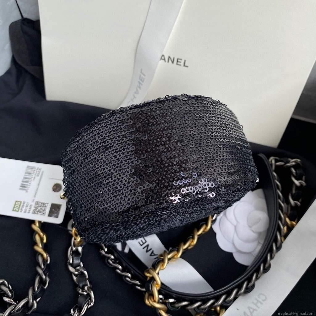 Chanel AP0945 chanel 19 clutch with chain Lambskin Beads Black