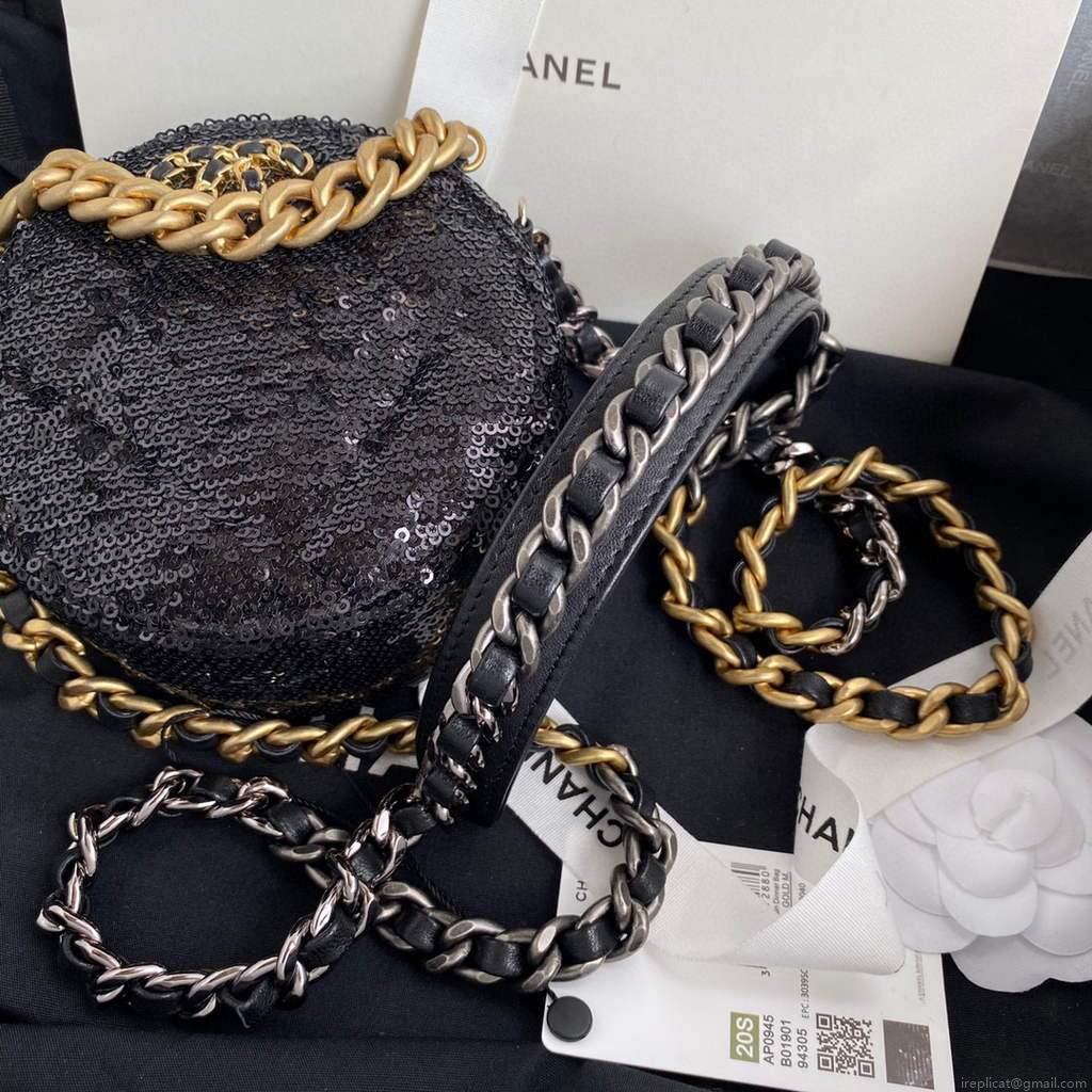 Chanel AP0945 chanel 19 clutch with chain Lambskin Beads Black