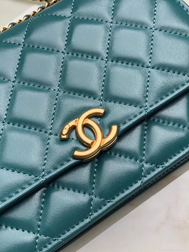 Chanel Shoulder Flap Mini Bag Lambskin AS2289 Green