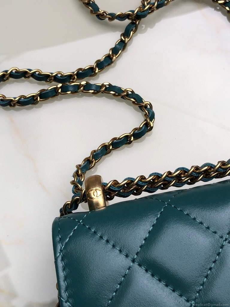 Chanel Shoulder Flap Mini Bag Lambskin AS2289 Green