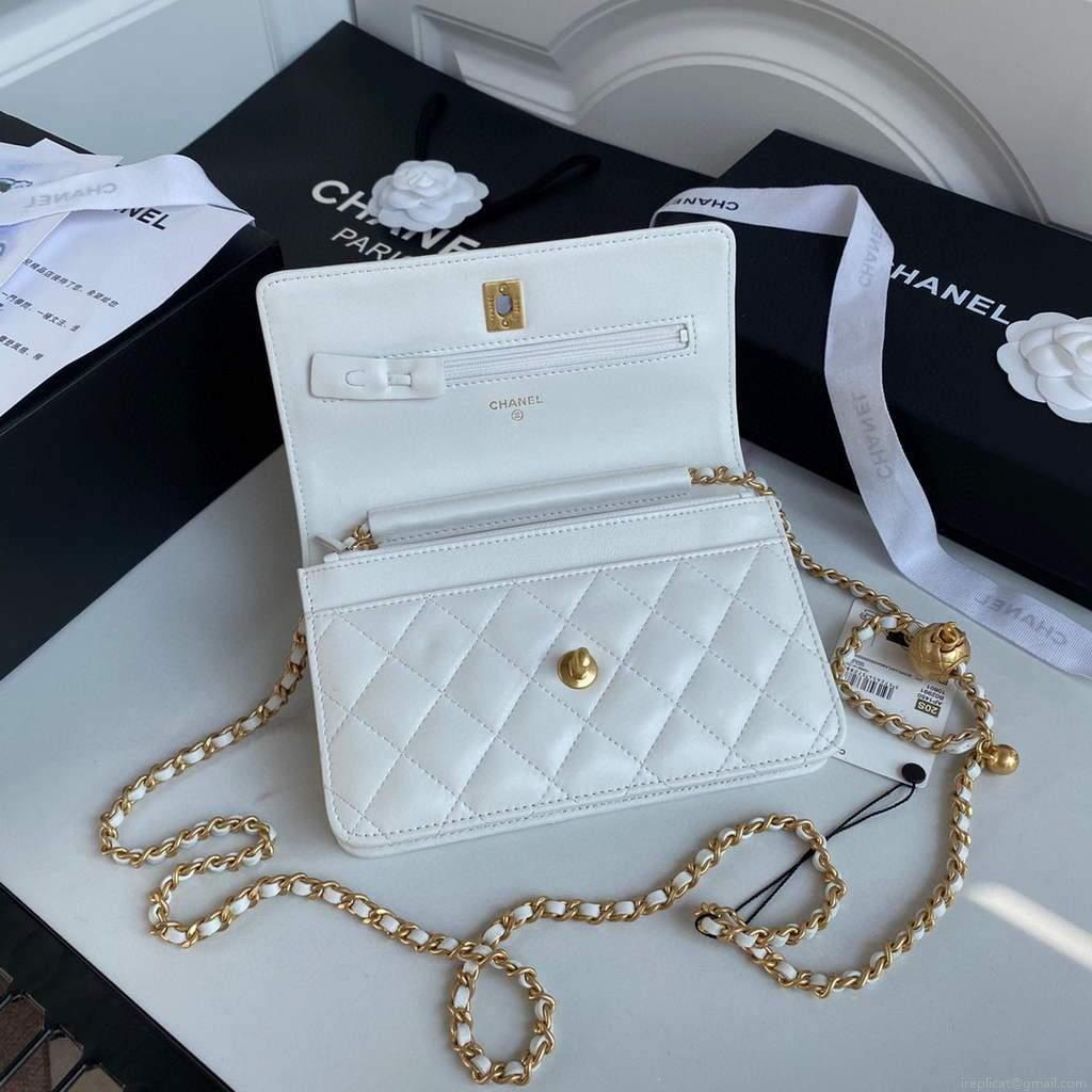 Chanel Wallet on Chain Lambskin AP1450 White