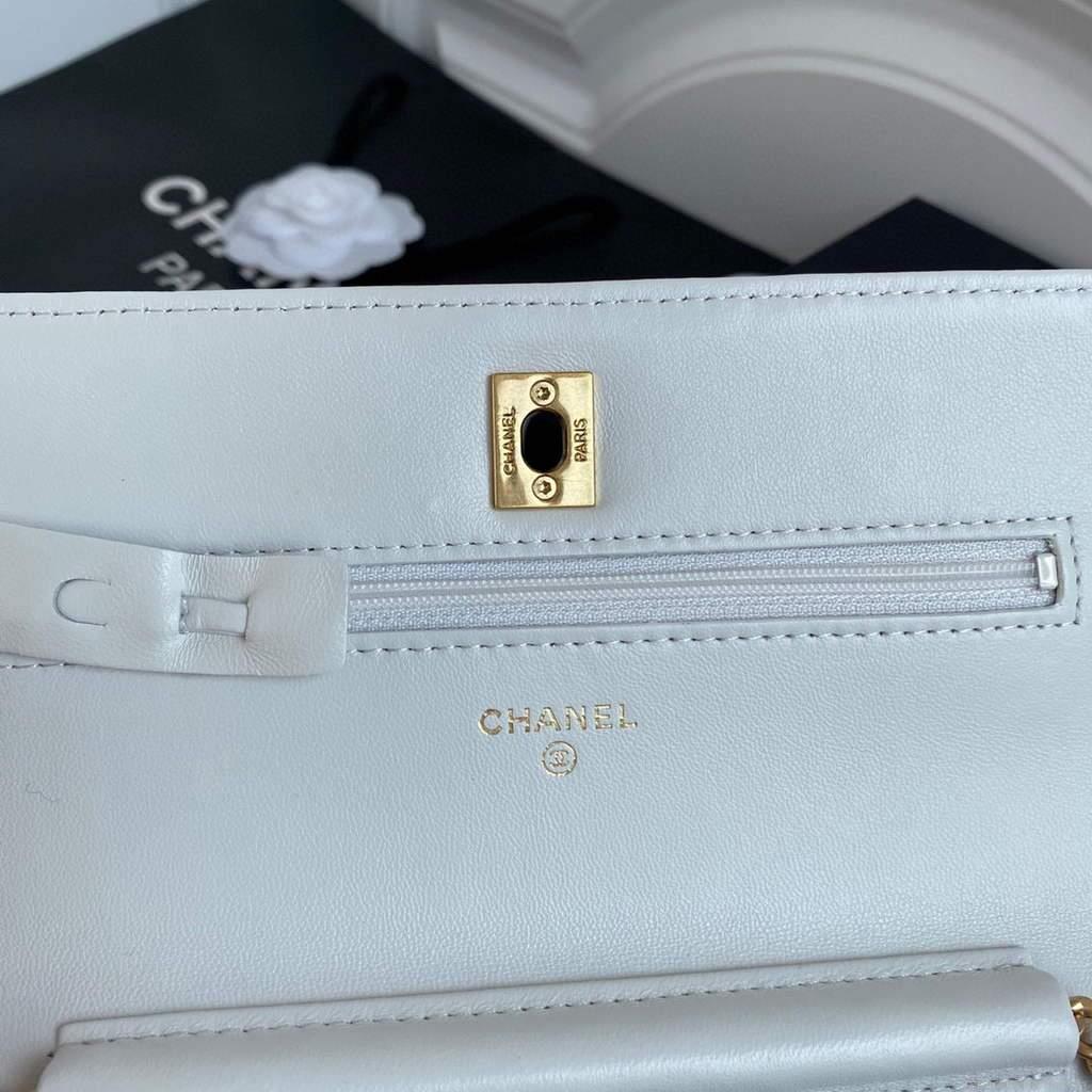 Chanel Wallet on Chain Lambskin AP1450 White