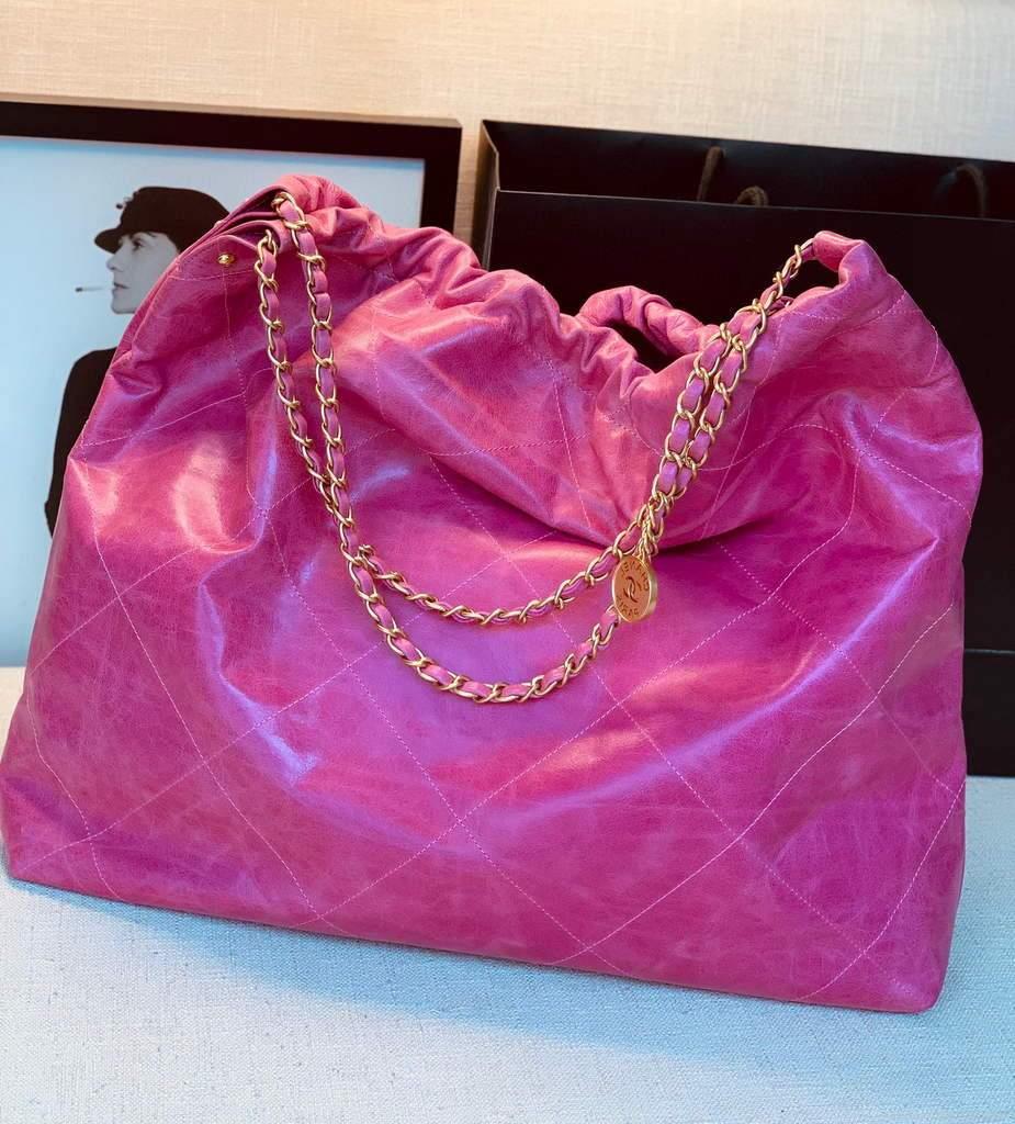 Chanel A68200 Large Chain Shopping Bag Plum