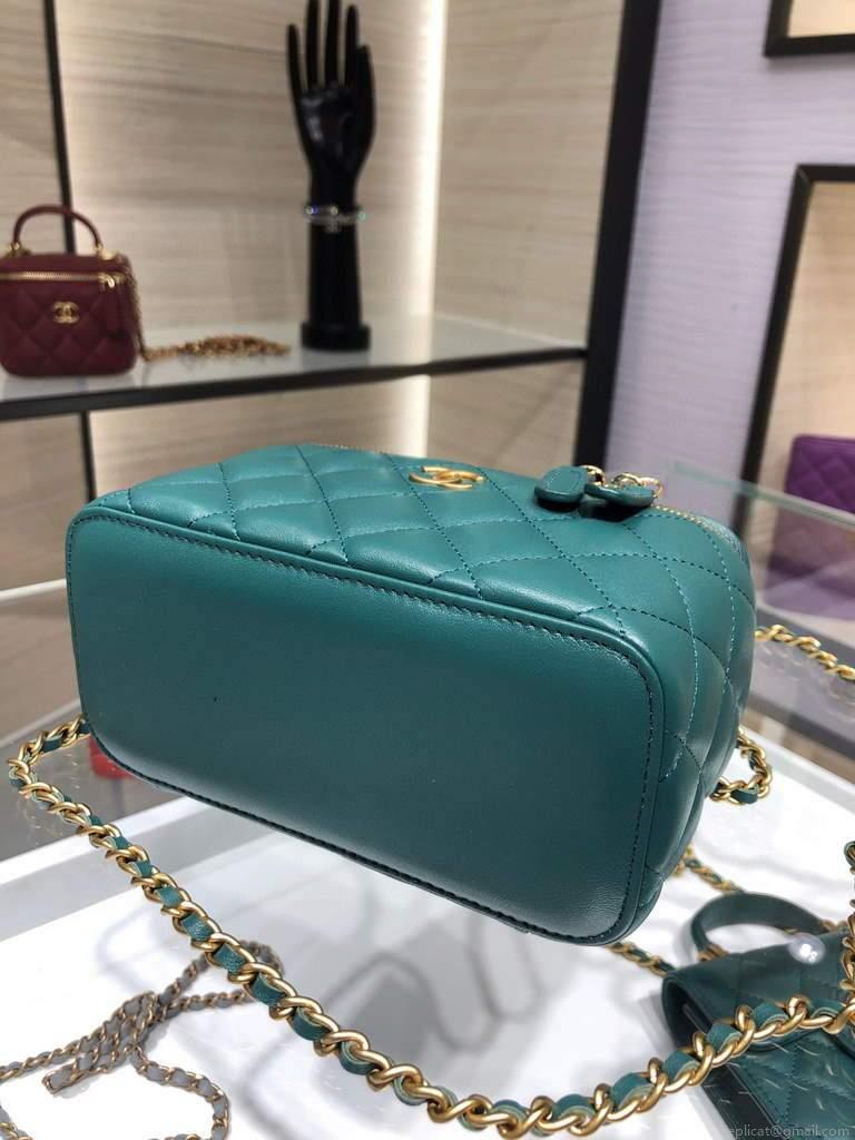 Chanel AP2199 Vanity With Chain Lambskin Gold Tone Green