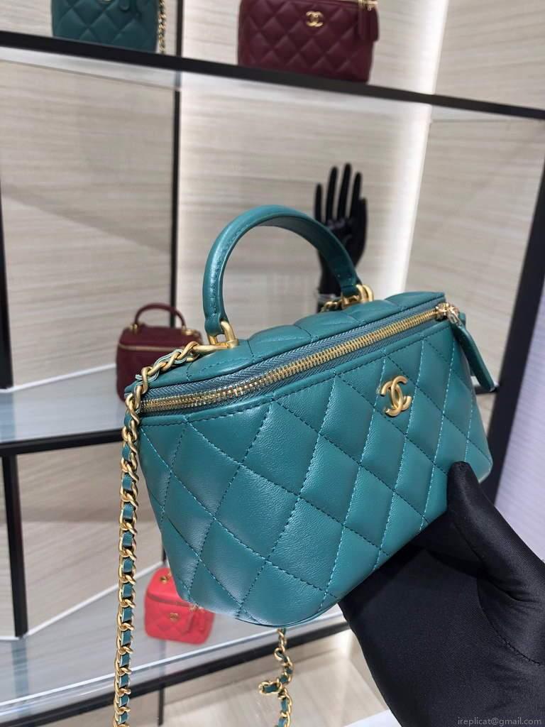 Chanel AP2199 Vanity With Chain Lambskin Gold Tone Green