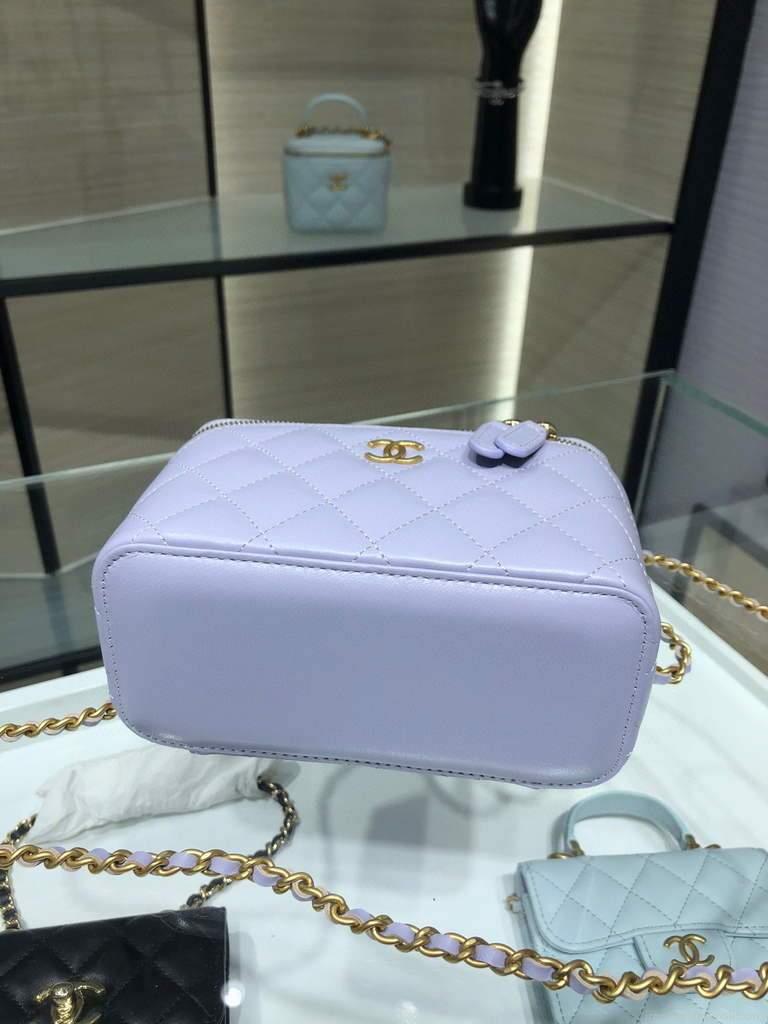 Chanel AP2199 Vanity With Chain Lambskin Gold Tone Light Purple