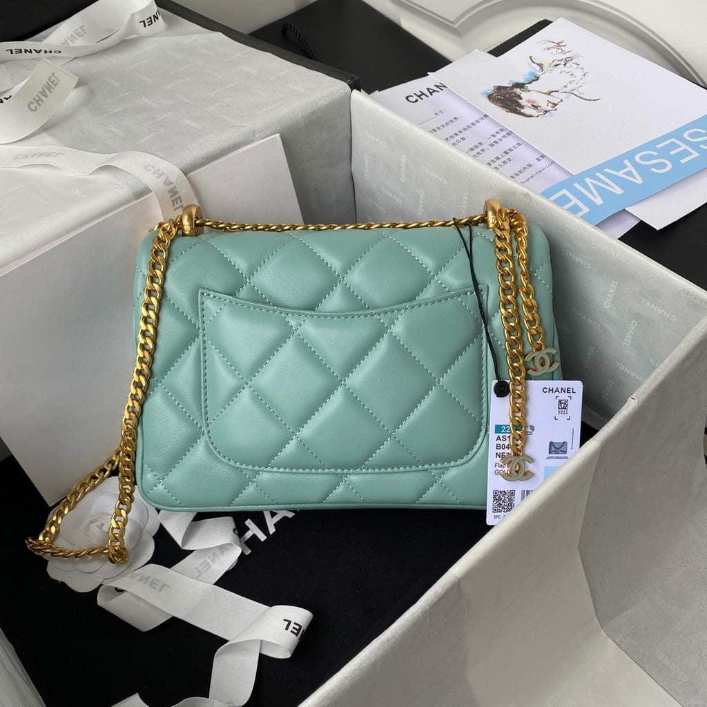 Chanel Flap Bag Lampskin Diamond AS1793 Blue