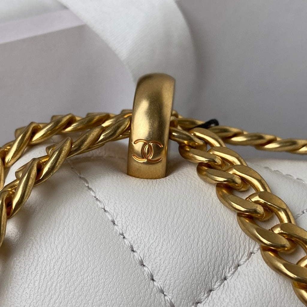 Chanel Flap Bag Lampskin Diamond AS1793 White