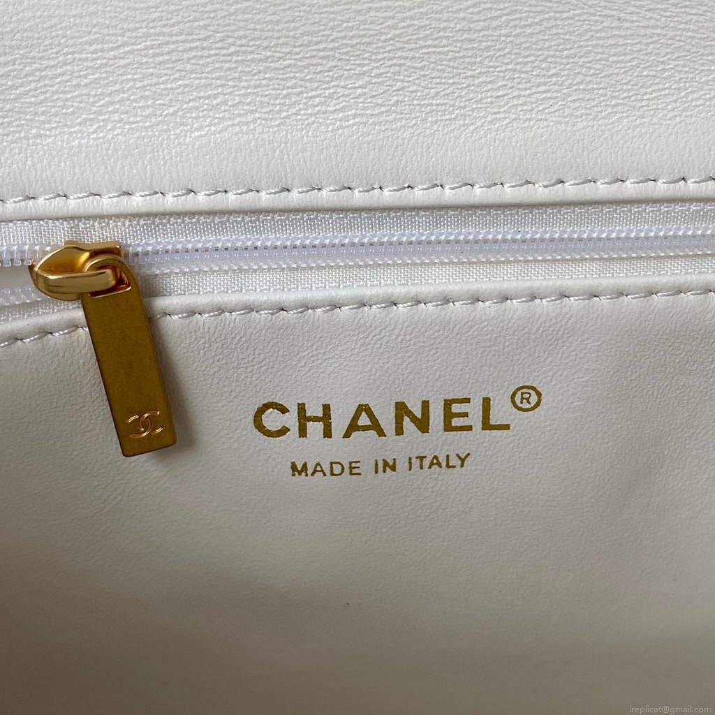 Chanel Flap Bag Lampskin Diamond AS1793 White