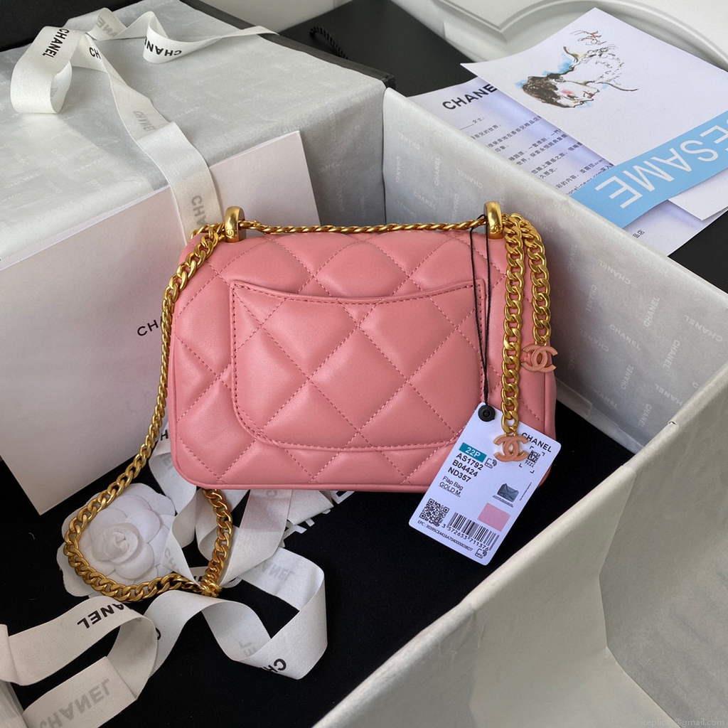 Chanel Flap Small Bag Lampskin Diamond AS1792 Pink