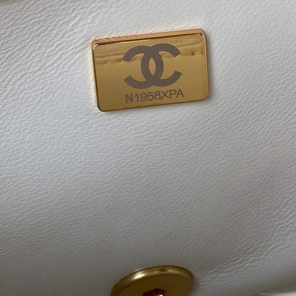 Chanel Flap Small Bag Lampskin Diamond AS1792 White