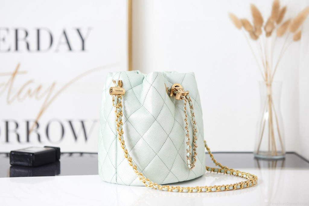 Chanel AS2859 Bucket Bag Shoulder Bag Shiny Grained Calfskin Light Green