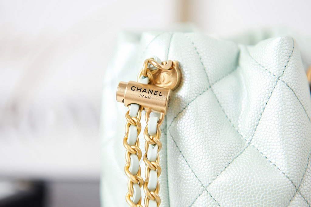 Chanel AS2859 Bucket Bag Shoulder Bag Shiny Grained Calfskin Light Green