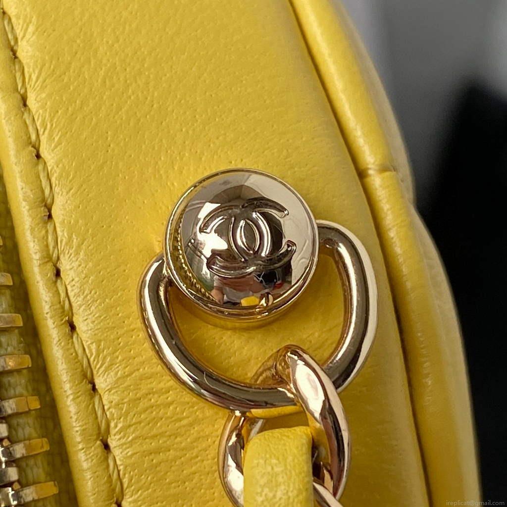 Chanel AS2927 heart clutch with chain Bag AP2784 Yellow