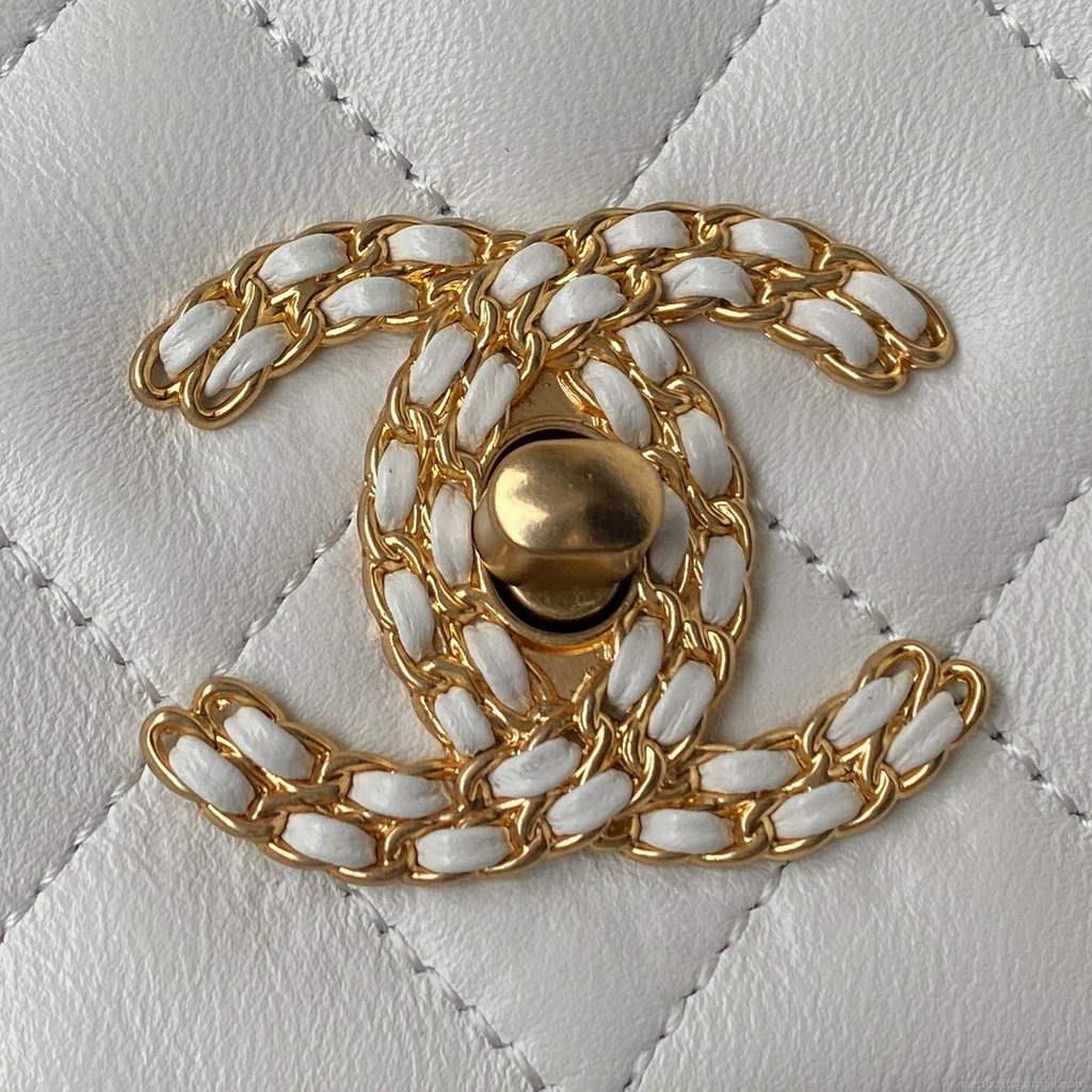 Chanel AS2976 Flap Bag Lambskin White
