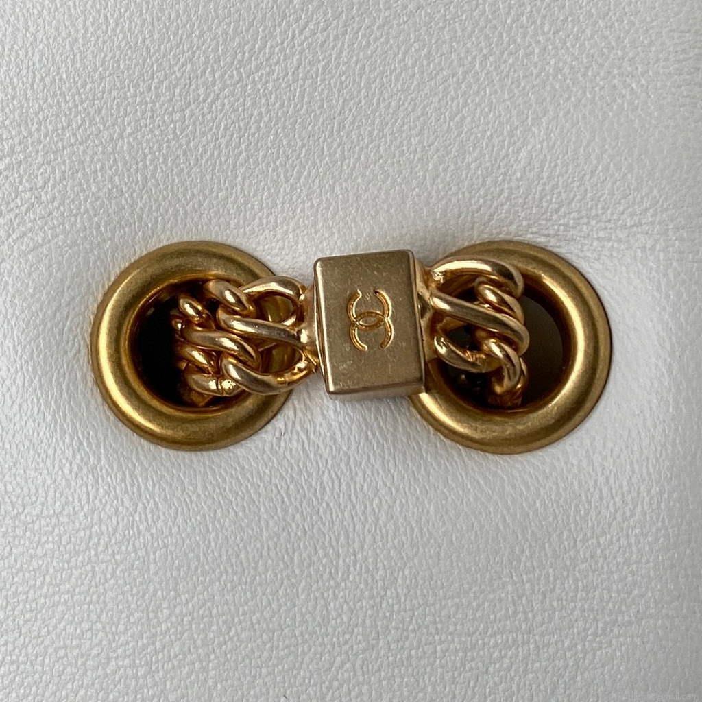 Chanel AS2976 Flap Bag Lambskin White