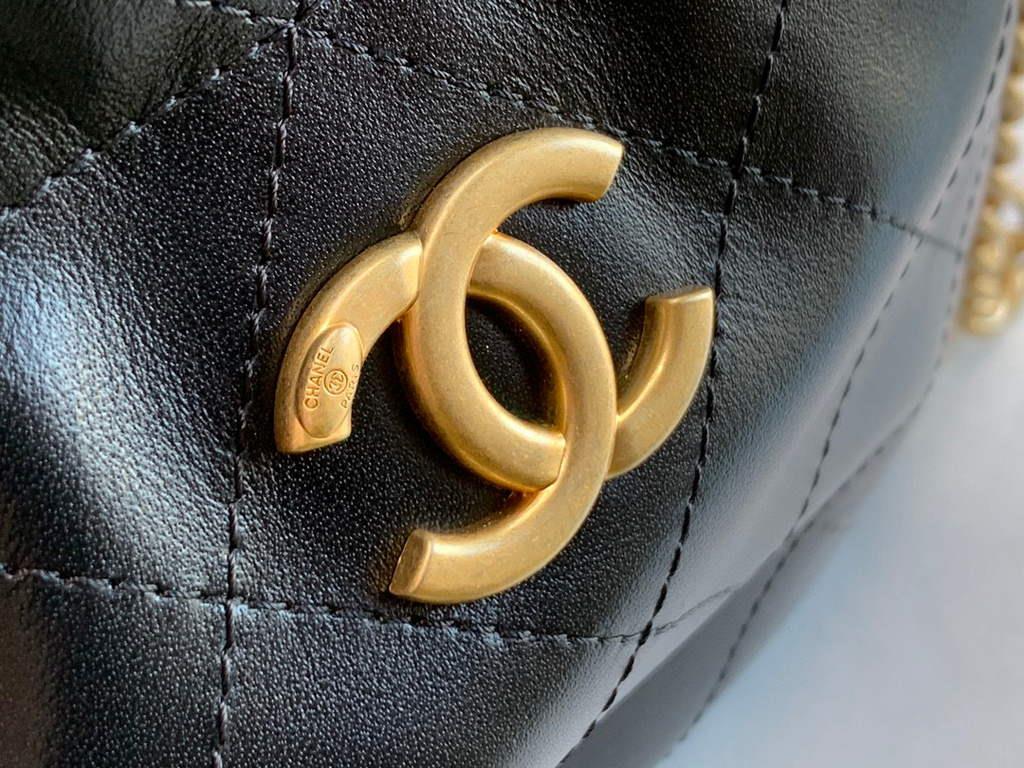 Chanel Bucket Bag 99128 Shoulder bag Black