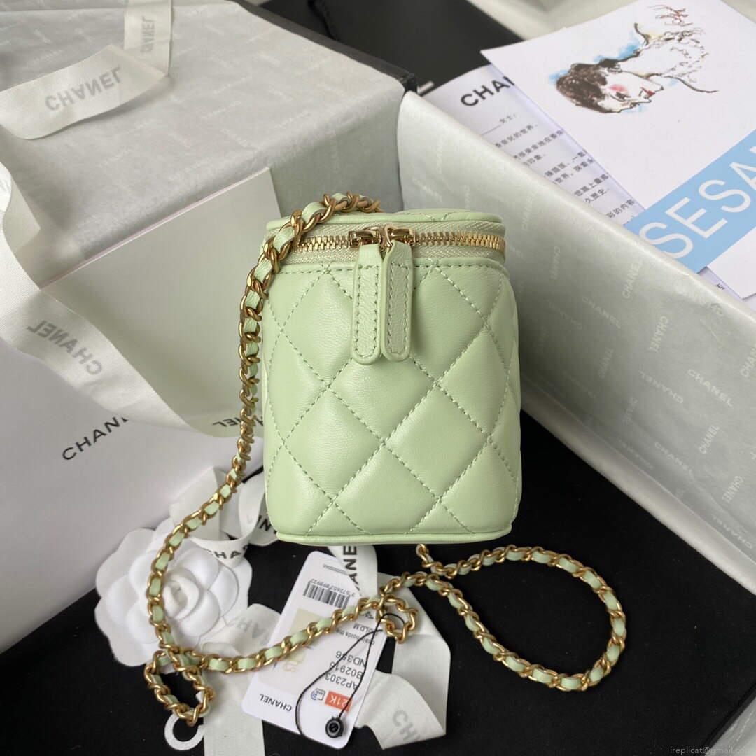 Chanel AP2303 Clutch With Chain in Lambskin Green